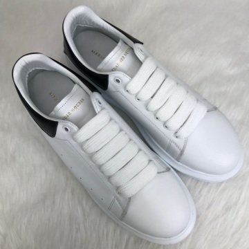 ALEXANDER McQueen %HAKİKİ DERİ ERKEK SNEAKER BEYAZ SİYAH