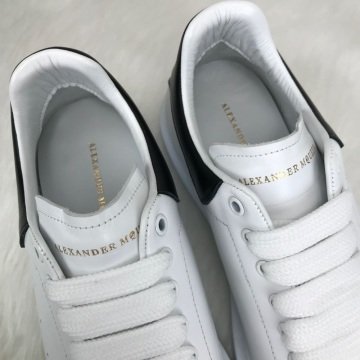 ALEXANDER McQueen %HAKİKİ DERİ ERKEK SNEAKER BEYAZ SİYAH