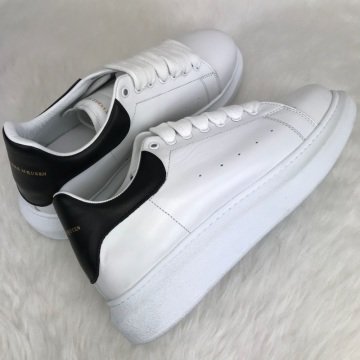 ALEXANDER McQueen %HAKİKİ DERİ ERKEK SNEAKER BEYAZ SİYAH