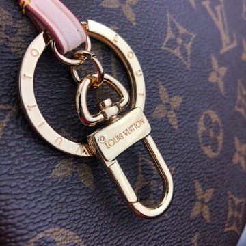 LOUIS VUITTON VEJITAL DERI MONOGRAM CANVAS ARTSY