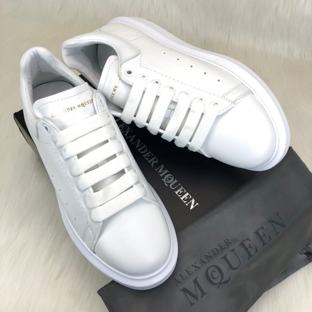 ALEXANDER McQueen %HAKİKİ DERİ ERKEK SNEAKER BEYAZ SİYAH
