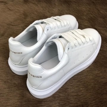 ALEXANDER McQueen %HAKİKİ DERİ ERKEK SNEAKER BEYAZ SİYAH