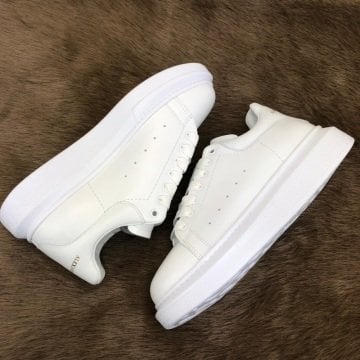 ALEXANDER McQueen %HAKİKİ DERİ ERKEK SNEAKER BEYAZ SİYAH