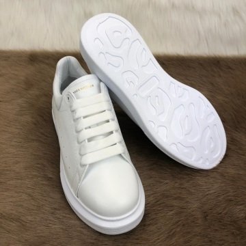 ALEXANDER McQueen %HAKİKİ DERİ ERKEK SNEAKER BEYAZ SİYAH