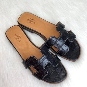 HERMES ORAN SANDALS KROKO DESENLİ %100 HAKİKİ DERİ SİYAH