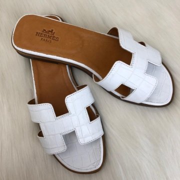 HERMES ORAN SANDALS KROKO DESENLİ %100 HAKİKİ DERİ BEYAZ