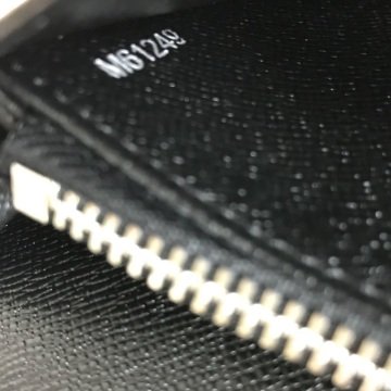 LOUIS VUITTON BRAZZA CÜZDAN HAKİKİ DERİ TAİGA