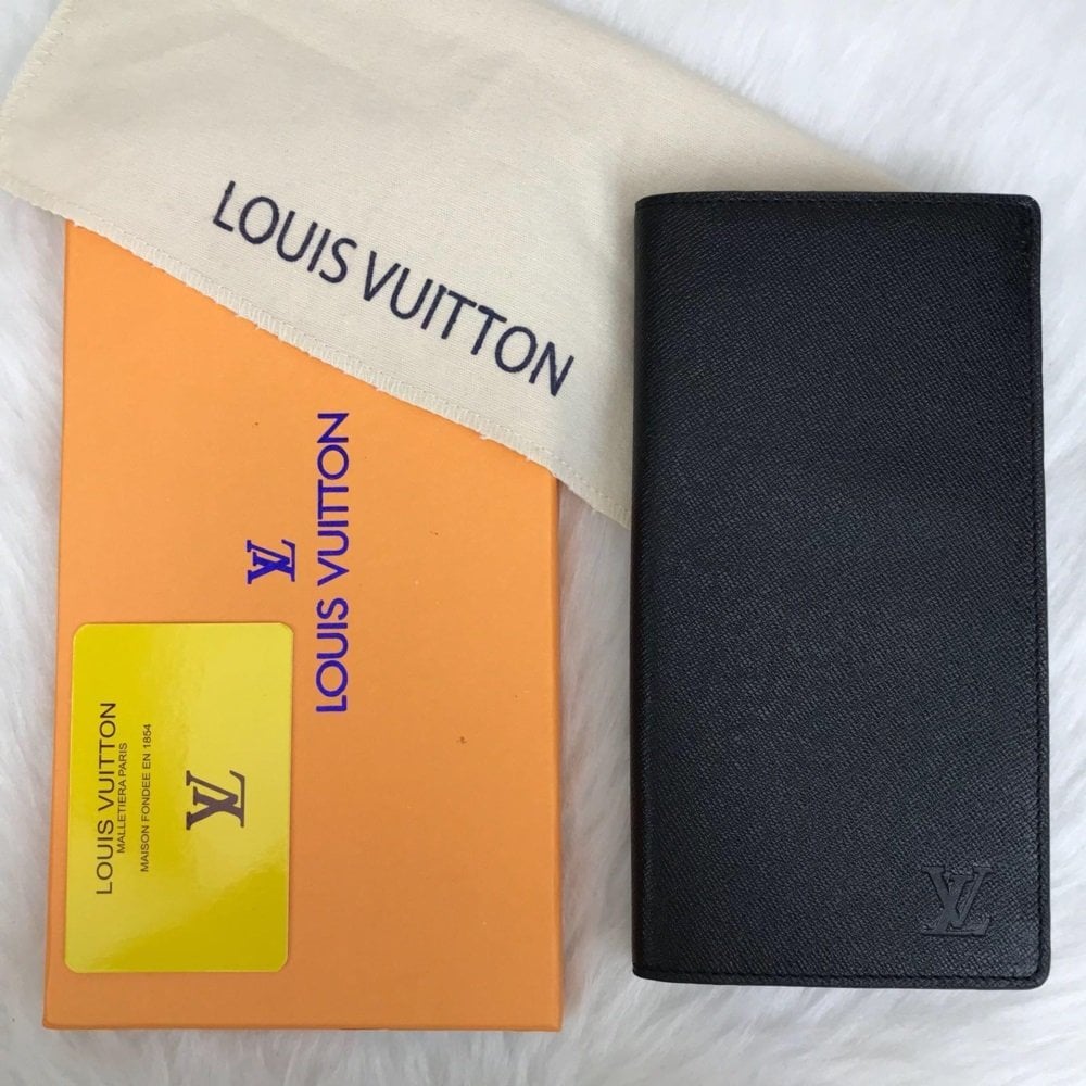 LOUIS VUITTON BRAZZA CÜZDAN HAKİKİ DERİ TAİGA