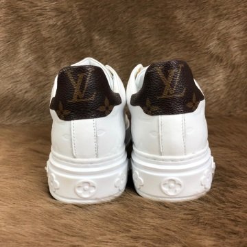 LOUİS VUİTTON TİME OUT SNEAKER %HAKİKİ DERİ