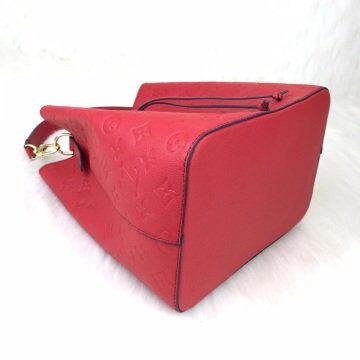 LOUİS VUİTTON NEONOE %HAKİKİ DERİ ÇANTA KIRMIZI