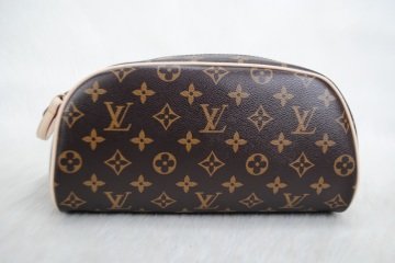 LOUIS VUITTON MONOGRAM CANVAS KING SIZE TOILETRY BAG