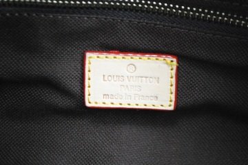 LOUIS VUITTON MONOGRAM CANVAS KING SIZE TOILETRY BAG