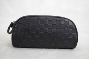 LOUIS VUITTON İNFİNİ KING SIZE TOILETRY BAG