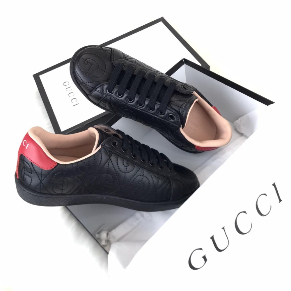 GUCCİ G RHOMBUS QUİLTED SNEAKER %HAKİKİ DERİ SİYAH