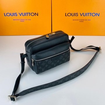 LOUİS VUİTTON OUTDOR MESSENGER CANVAS ERKEK POSTACI %100 HAKİKİ DERİ