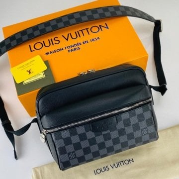 LOUİS VUİTTON OUTDOR MESSENGER CANVAS ERKEK POSTACI %100 HAKİKİ DERİ