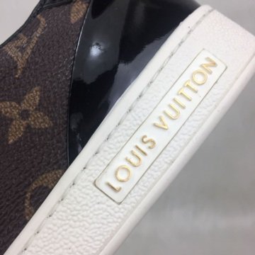 LOUİS VUİTTON  FRONTROW SNEAKER %HAKİKİ DERİ