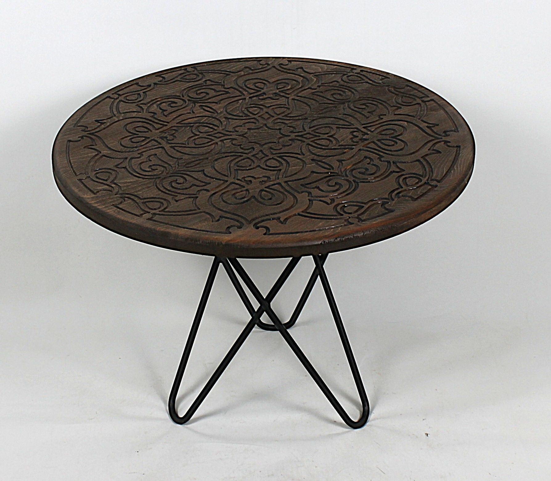 Eskitme Ahşap  Oymalı Yuvarlak  Sehpa 60x60x43 cm.Renk Klasik Ceviz