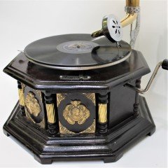 Gramofon Sekizgen Bronz Rozetli 5230