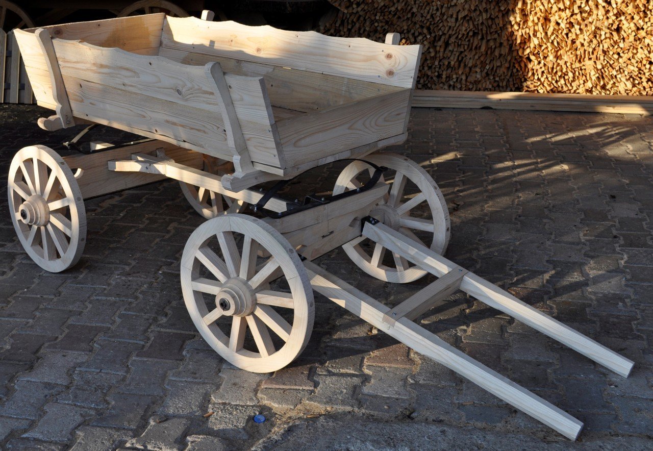Otantik Çarşı Eskitme Ahşap At Arabası 140x75x60 cm.