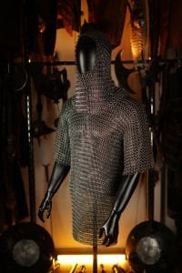 Çelik Zırh Kıyafeti (Mat Gümüş)