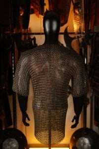 Çelik Zırh Kıyafeti (Antik Sarı)