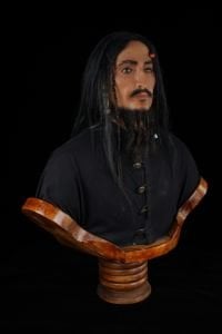 Gerçekçi Korsan Heykel Büst – Balmumu Silikon (FİYAT ALINIZ)
