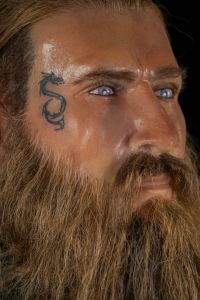Ragnarok – Efsanevi Viking Kralı | Balmumu Silikon Heykel (FİYAT ALINIZ)