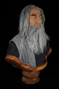 Bilge Büyücü Balmumu Büstü – Efsanevi Silikon Heykel (FİYAT ALINIZ)