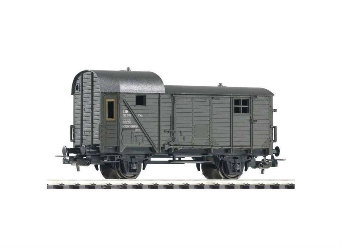 57721 1/87 BOXCAR PWG DB III