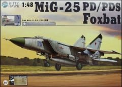 Kitty Hawk 80119 1/48 MIG-25 P/PD (Foxbat) Savaş Uçağı Demonte Plastik Maketi