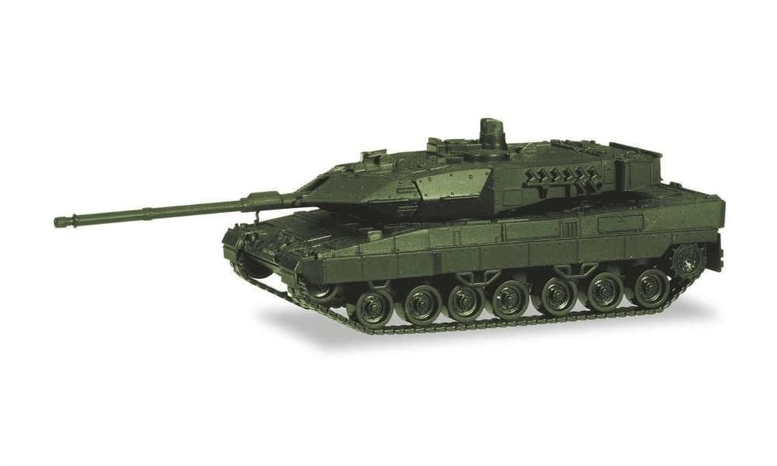 Herpa 746182 1/87 Ölçek Leopard 2A7 Tank, Sergilemeye Hazır Model Araç