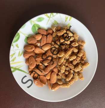 Kuru Dut & Badem İçi 200 gr