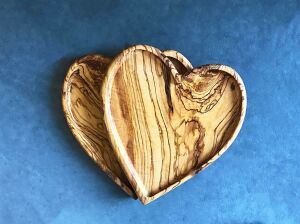 Zethome Zeytin Ağacı Ahşap Kalp Sunum Servis Tabağı Sunumluk Tepsi 20cm