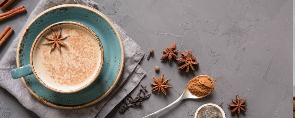 Chai Tea Latte: Baharatlı Lezzet ve Kremsi Doku Bir Arada