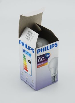 PHILIPS 8W (60W) E27 LED AMPUL