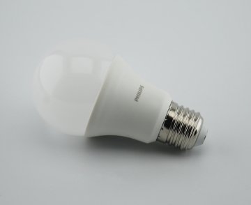 PHILIPS 8W (60W) E27 LED AMPUL