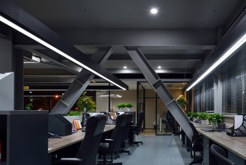 İSTALUCE LED LİNEAR 8X5 DAR KASA