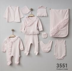 Pembe Fistolu Hastane Çıkışı