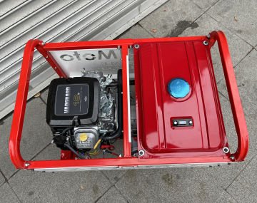 GoldMoto GM12TBJBS Benzinli Jeneratör 11.5kVA Trifaze Marşlı