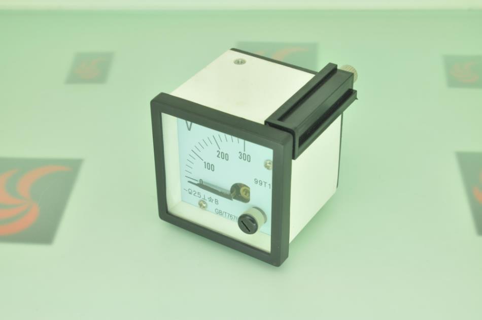 Voltmetre Monofaze 43X43 0-300 D3000-00002
