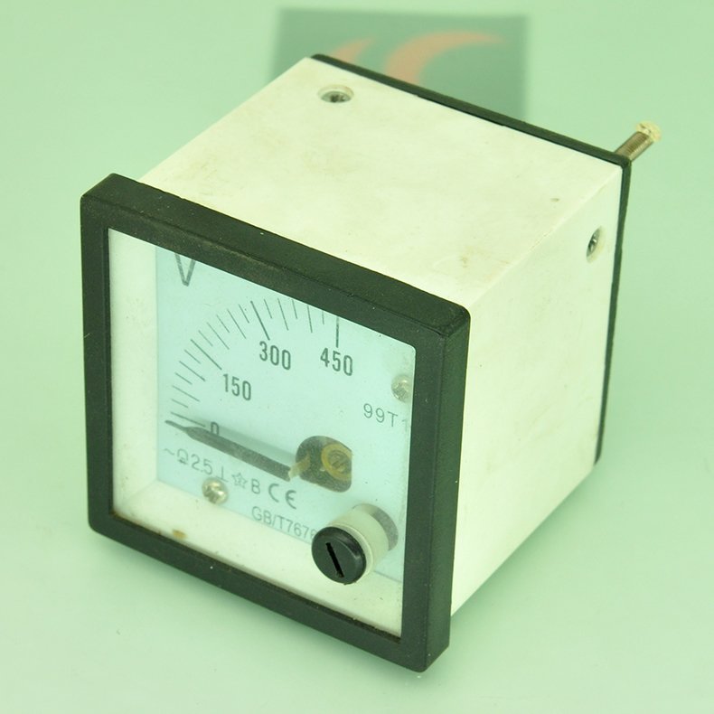 Voltmetre Trifaze 43x43 0-450V D3000-00010