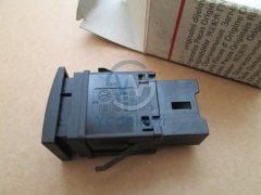 Volkswagen Polo Dörtlü Flaşhör Düğmesi 6Q0953235A 9B9 - OEM / ORJINAL