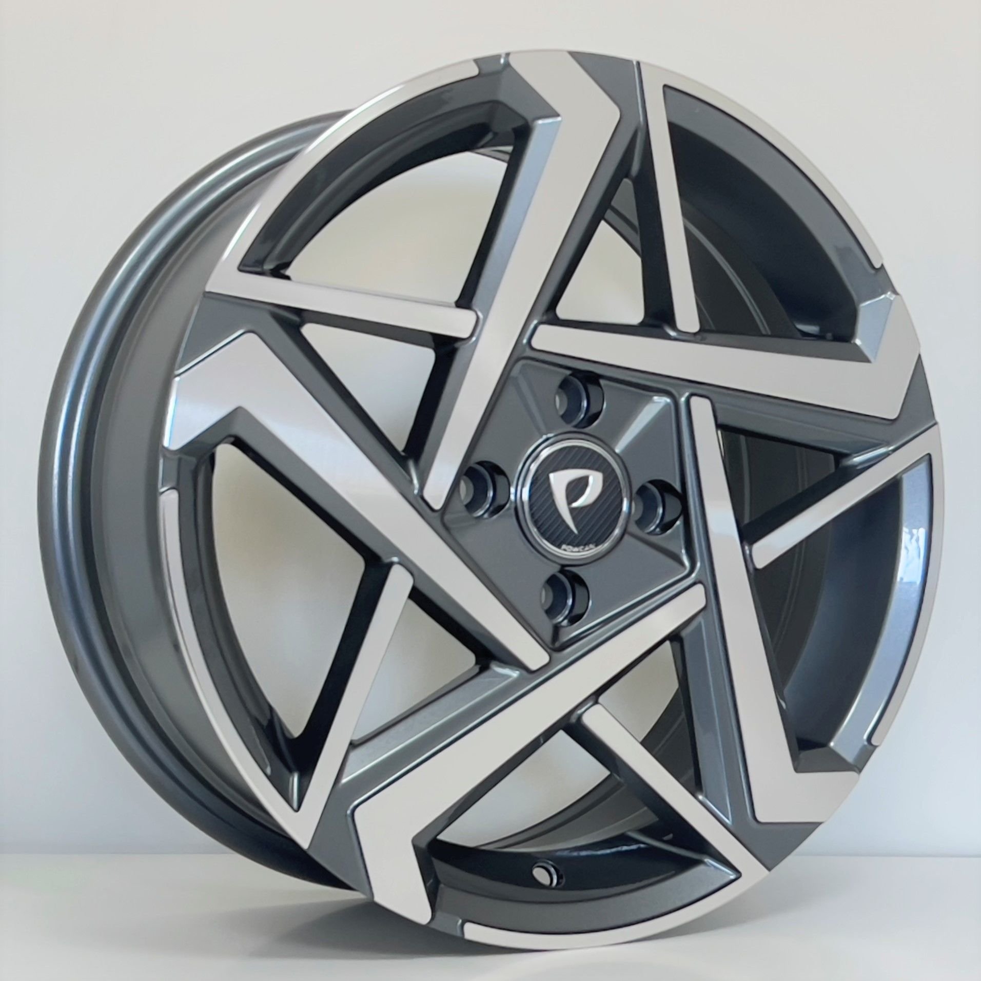 BKY 1237 6.5X16İNÇ 4X100 ET40 67.1 GUN MACHINED XL ÇELİK JANT