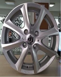Dj DJ 535 5.5x14inç 4x100 et45 70.4 Sılver Diamond Çelik Jant
