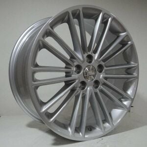 TL-1300 8x18inç 5x108 ET55 63.4 Hyper Siliver  REPLİKA Çelik Jant