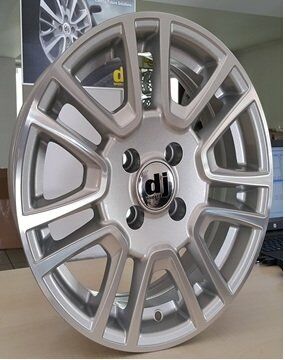 Dj DJ 562 6.5x15inç 5x114.3 et40 72.6.1 Sılver + Gun Diamond Çelik Jant