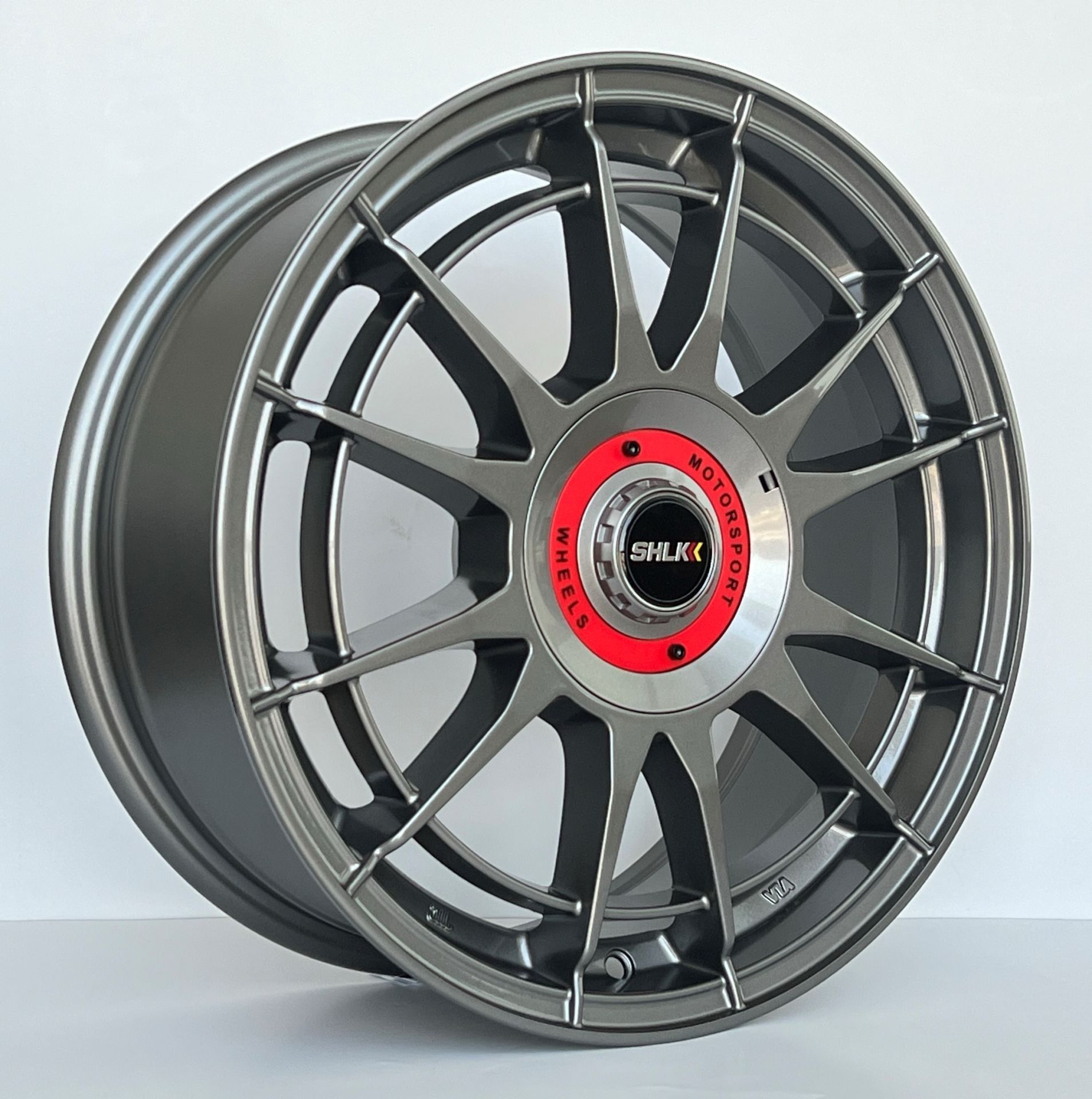 SLK 1935 7X17İNÇ  4X100 ET38 73.1 LIGHT GUN ÇELİK JANT