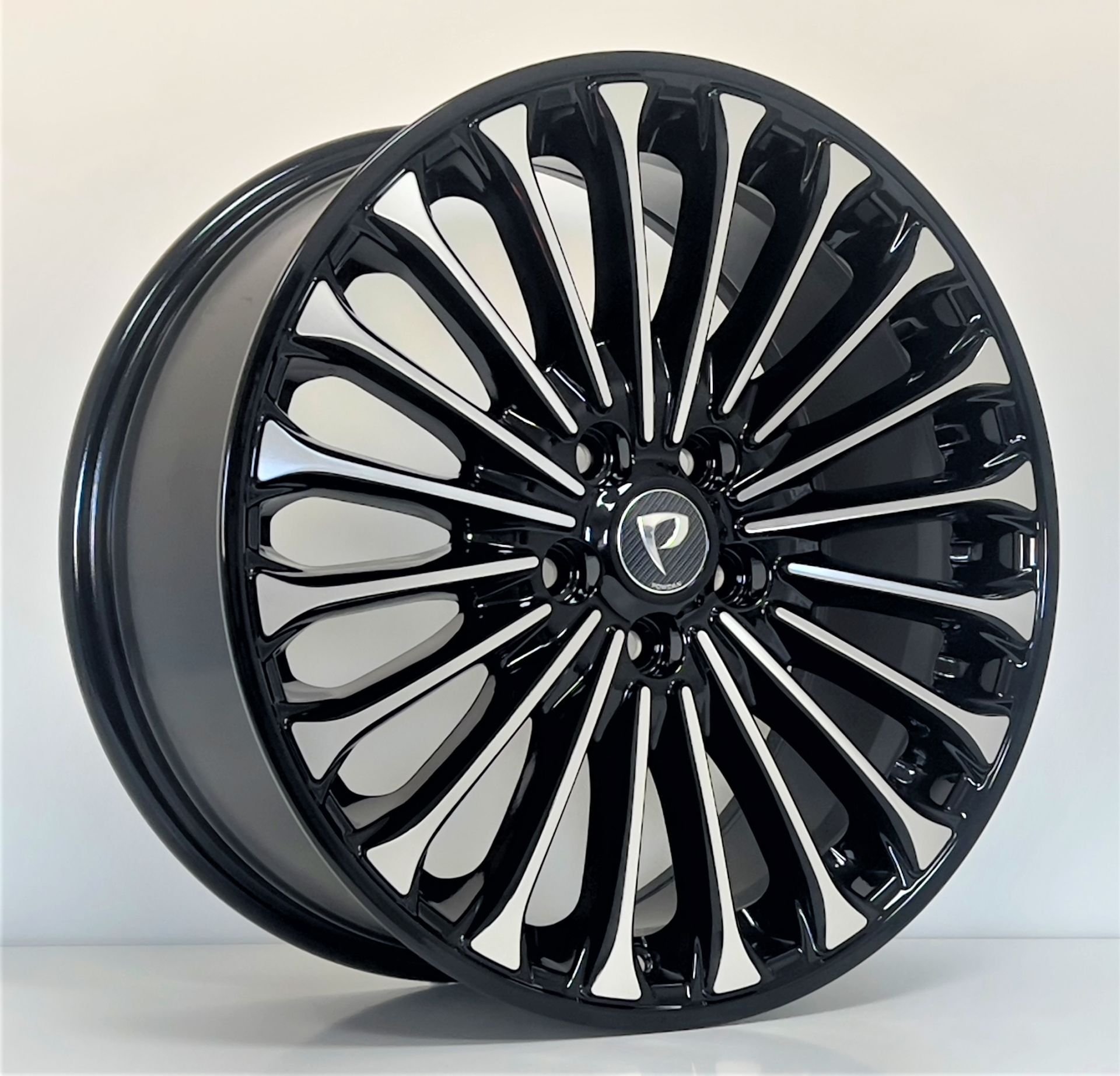 BKY 0056 7X17İNÇ  5X108 ET50 63.4 BLACK MACHNED XL ÇELİK JANT