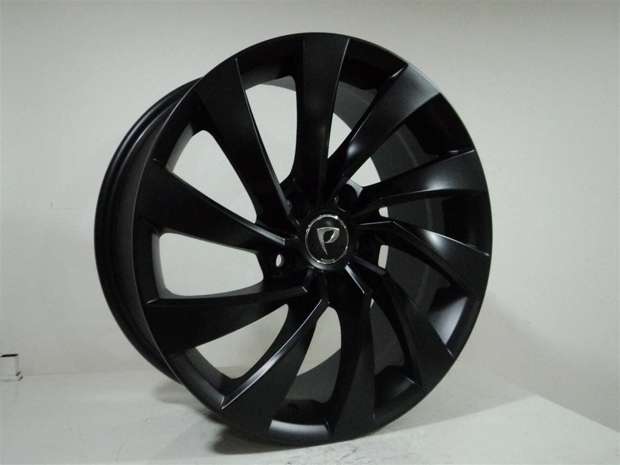 Powcan Bk 5083 8x18inç 5x112 et42 57.1 HYPER SILVER Çelik Jant